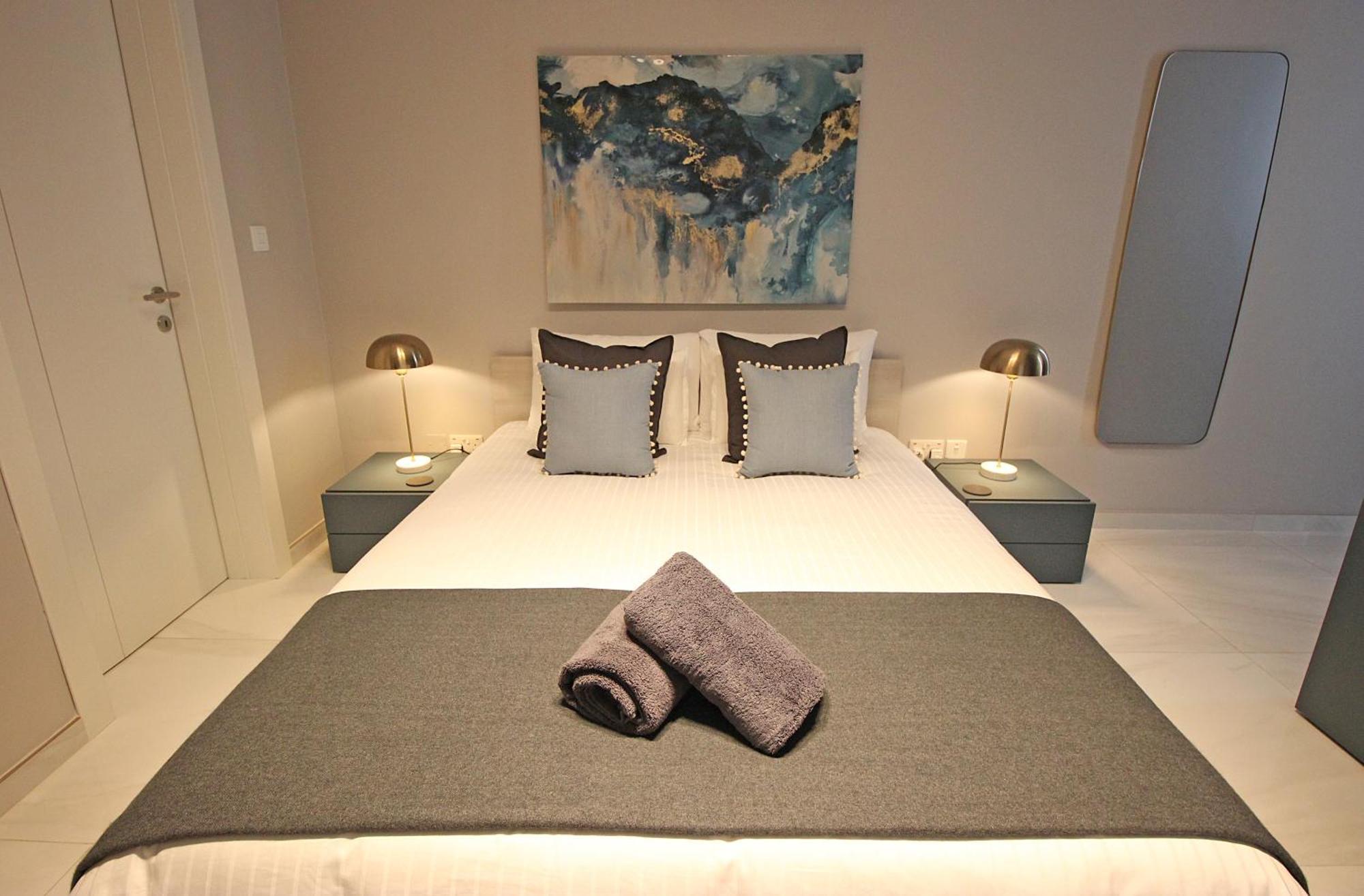 Modern & Spacious 2br Penthouse With Terrace - Close To Qawra St. Paul's Bay