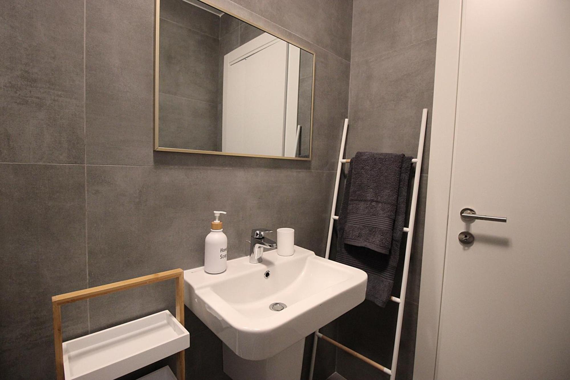 Modern & Spacious 2br Penthouse With Terrace - Close To Qawra * St. Paul's Bay